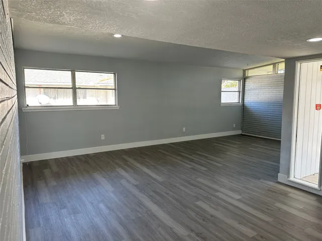 $2,300 | 5005 Tamarach Drive, Baytown, TX 77521