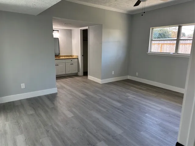 $2,300 | 5005 Tamarach Drive, Baytown, TX 77521