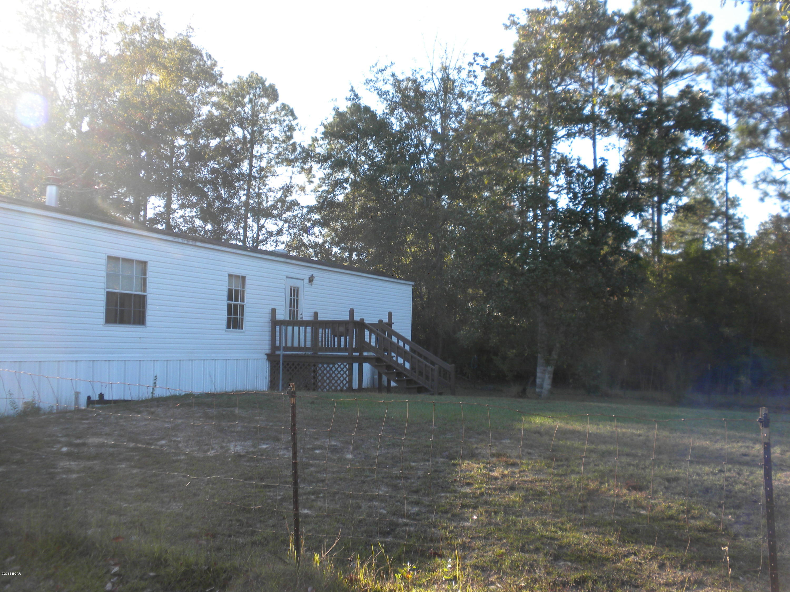 7121 Roadrunner Road Youngstown, FL 32466 - Photo 4 of 16 Gallery Image 4