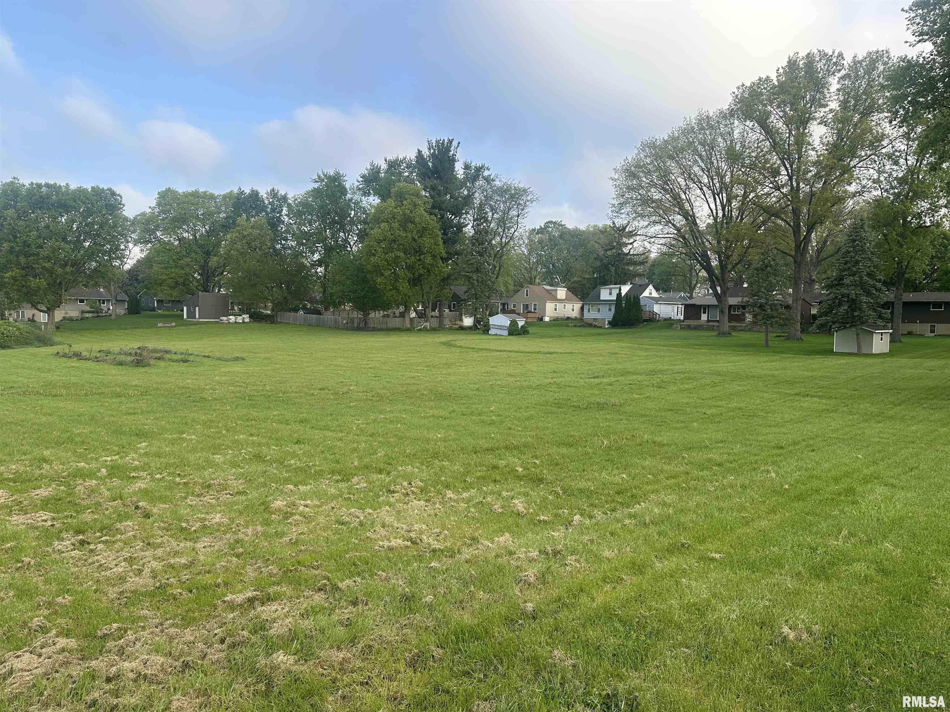 806 South Main Street Eureka, IL 61530 - Photo 4 of 5