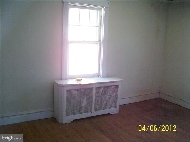 115 Oakley Road Upper Darby, PA 19082 - Photo 11 of 16 Bedroom 2