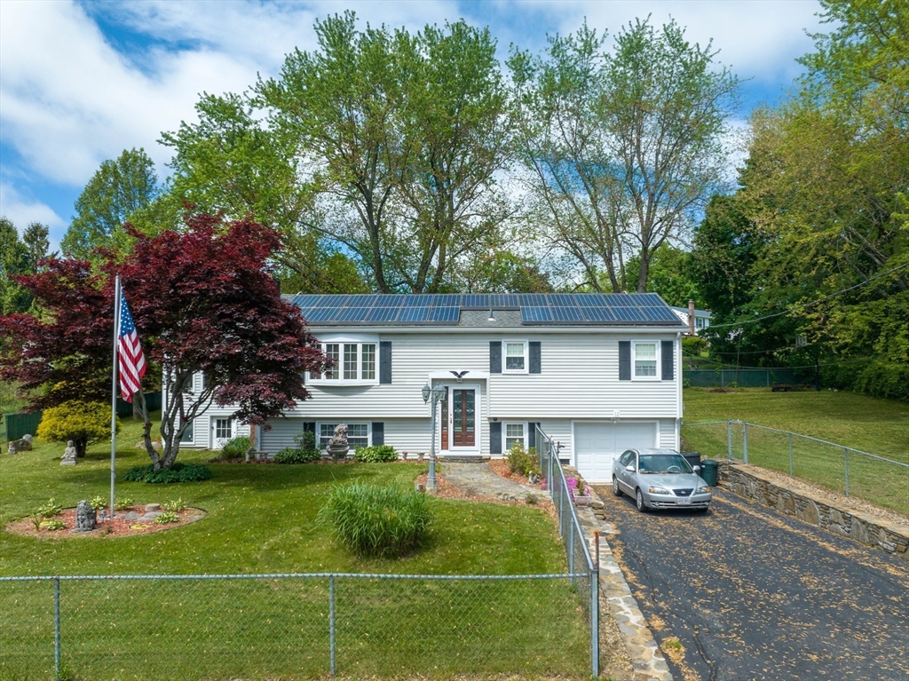 12 Old Farm Road Spencer, MA 01562 - Photo 3 of 34 Gallery Image 3