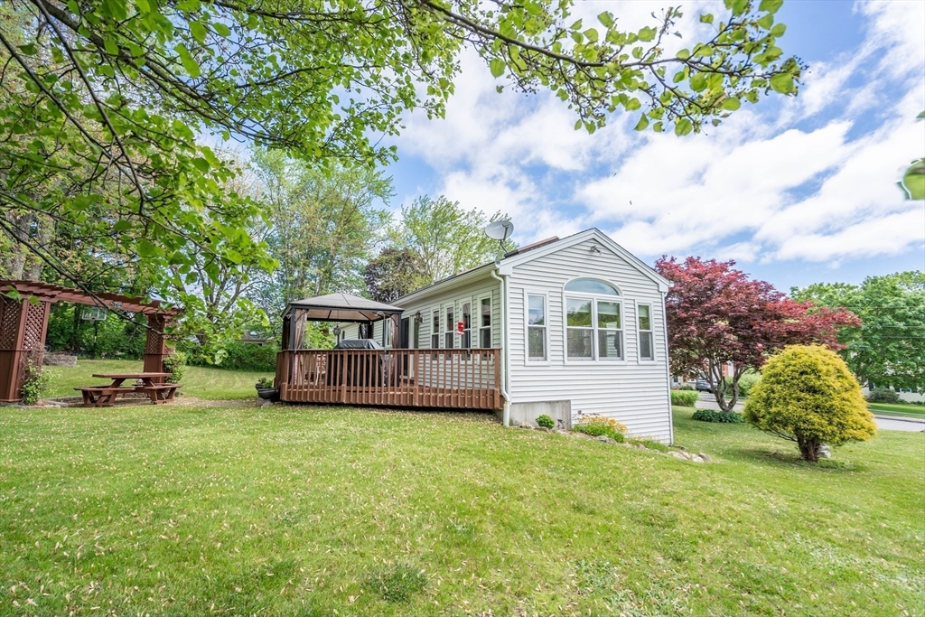 12 Old Farm Road Spencer, MA 01562 - Photo 5 of 34 Gallery Image 5