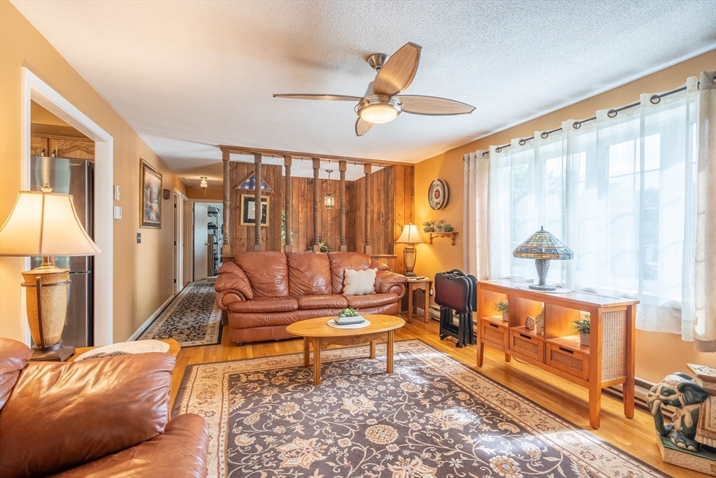 12 Old Farm Road Spencer, MA 01562 - Photo 8 of 34 Gallery Image 8