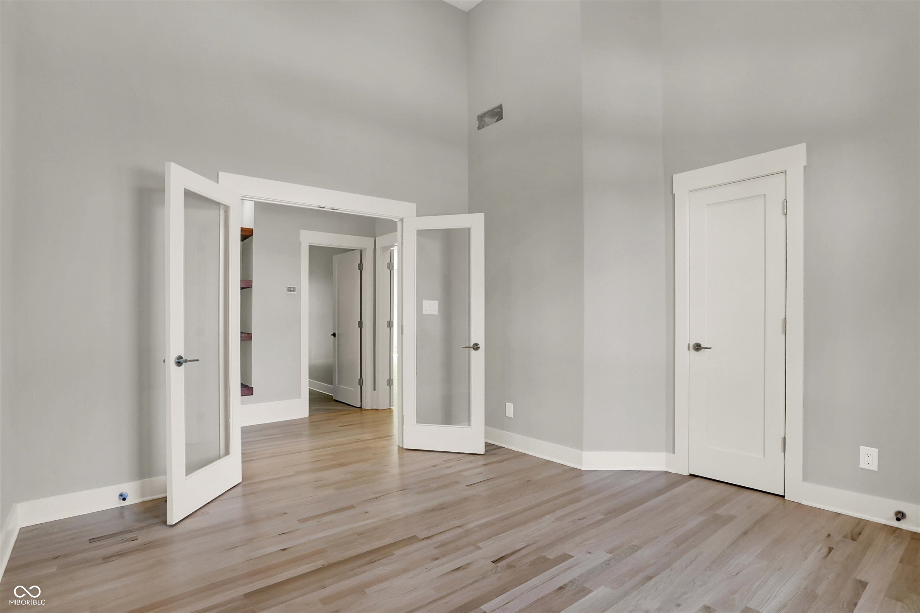 3621 Olive Branch Road Greenwood, IN 46143 - Photo 15 of 63