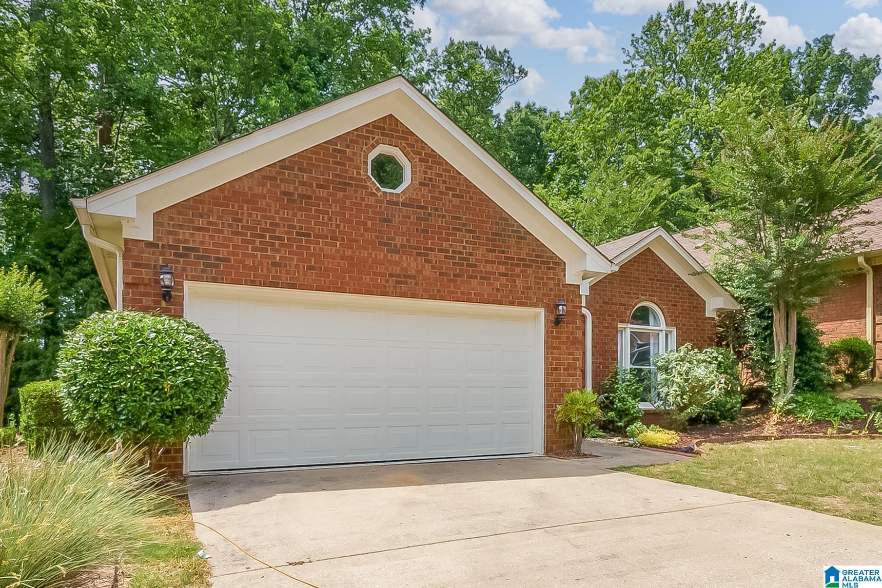 1243 Berwick Road Birmingham, AL 35242 - Photo 2 of 33