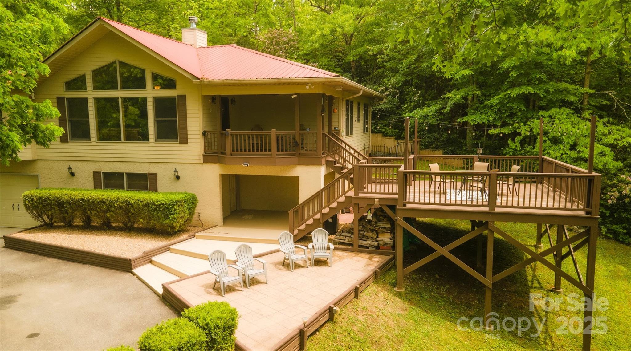 571 Ivy Ridge Circle Sylva, NC 28779 - Photo 1 of 30