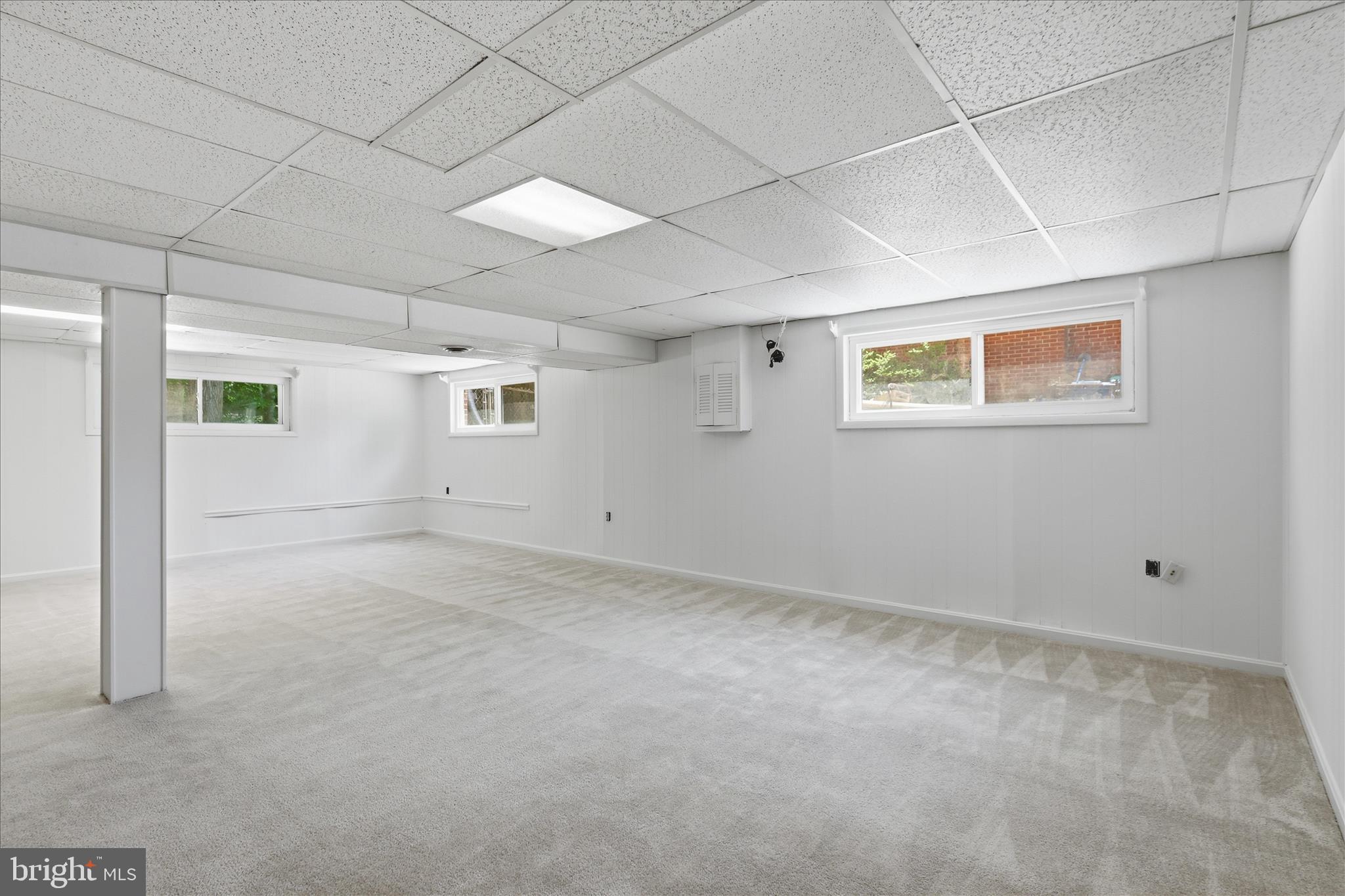 5609 Sedgwick Lane Springfield, VA 22151 - Photo 23 of 41 large finished rec room
