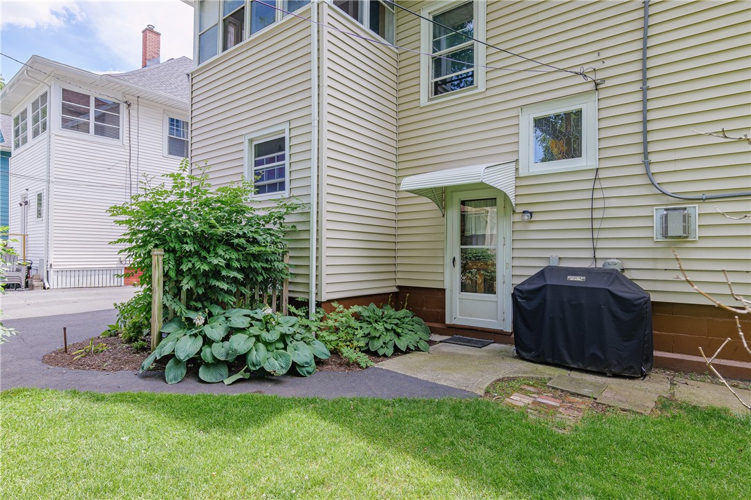 556 Harvard Street Rochester, NY 14607 - Photo 48 of 49