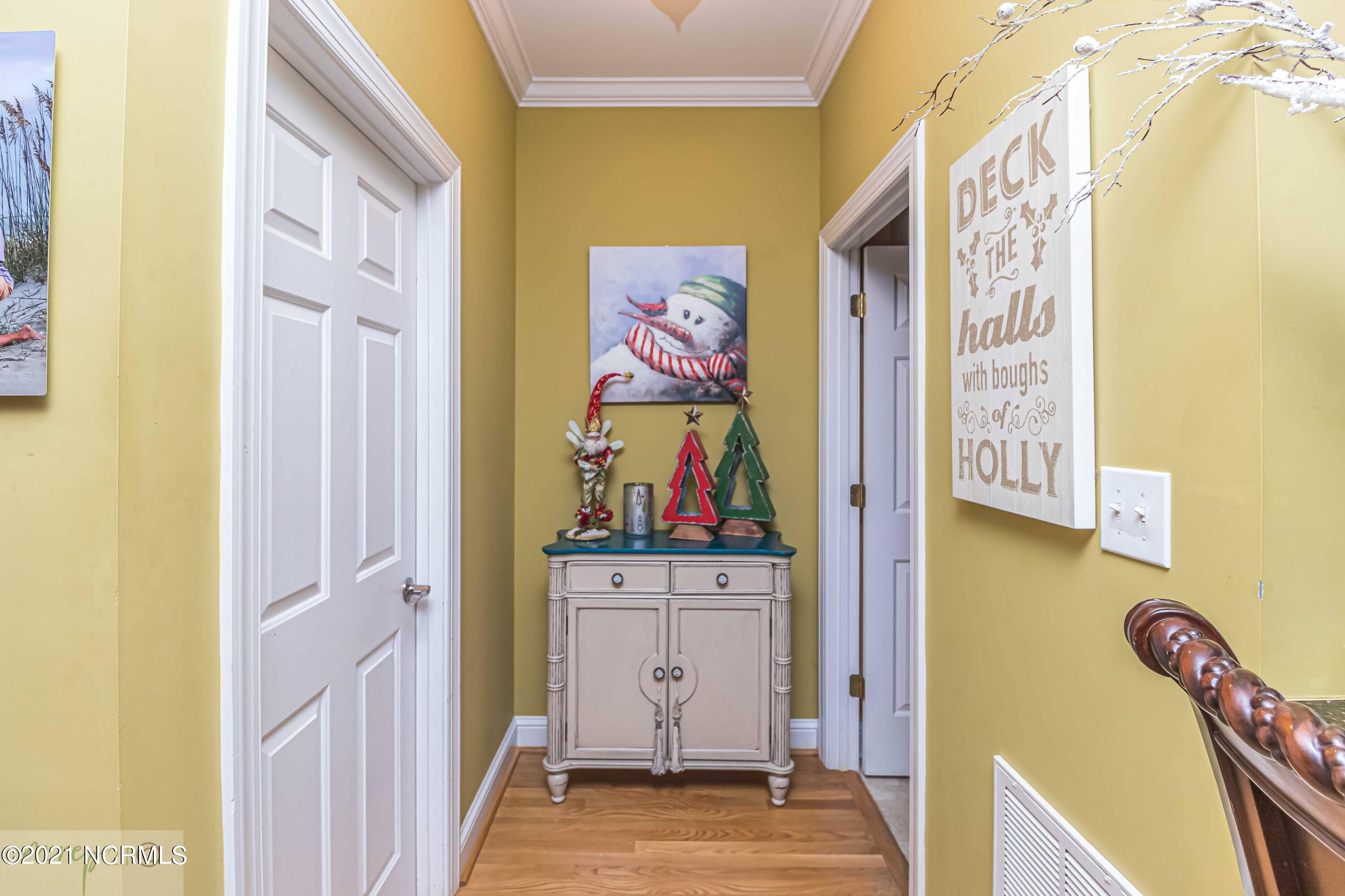 7519 Glenn Road Kenly, NC 27542 - Photo 36 of 61 Hallway