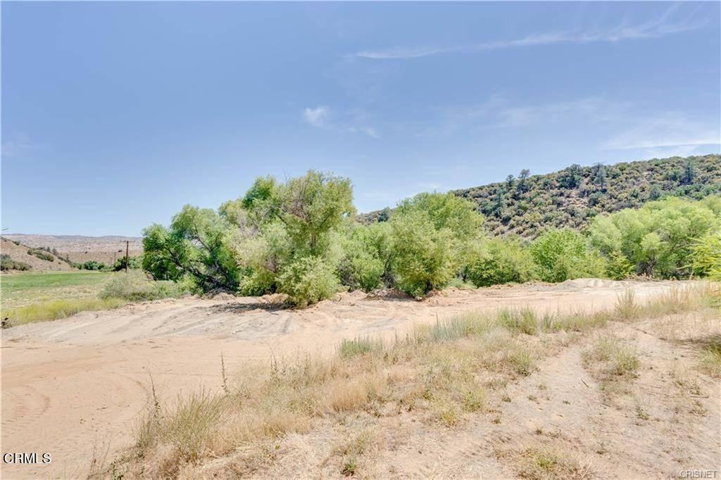 1986 Lockwood Valley Road Frazier Park, CA 93225 - Photo 16 of 22 a view of a road with a yard