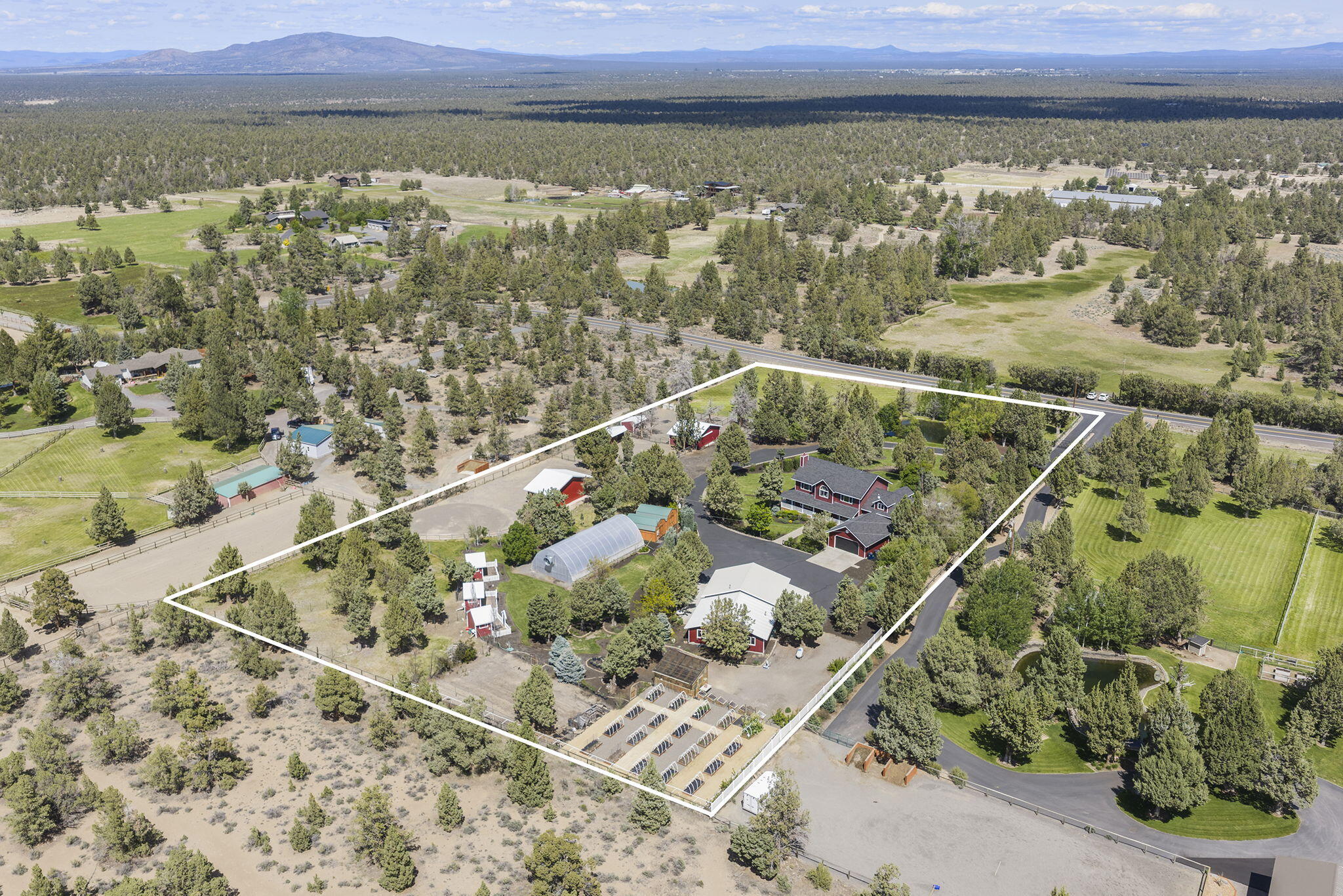 61935 Ten Barr Ranch Road Bend, OR 97701 - Photo 103 of 124