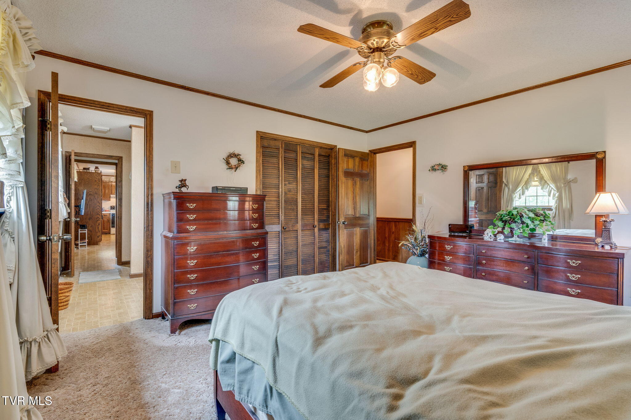 453 Twin Barns Road Greeneville, TN 37743 - Photo 17 of 46 016