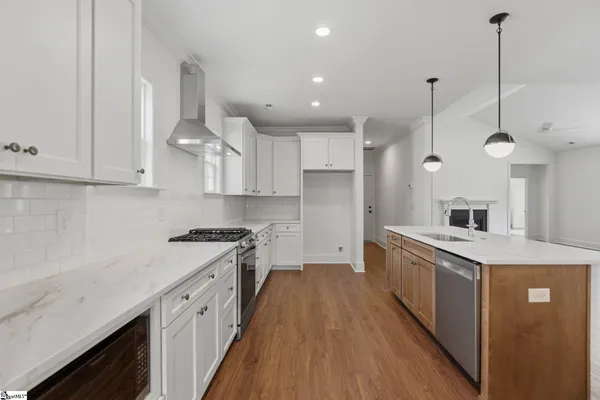 $534,900 | 101 East C Avenue, Easley, SC 29640