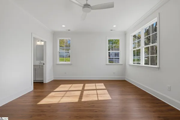 $534,900 | 101 East C Avenue, Easley, SC 29640