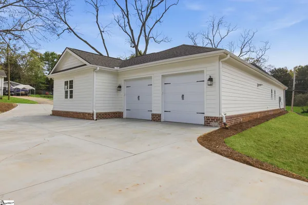 $534,900 | 101 East C Avenue, Easley, SC 29640