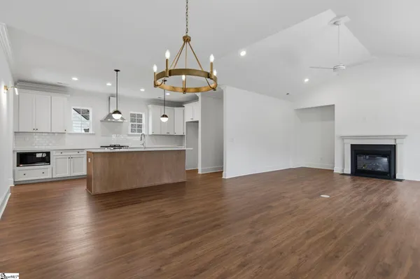 $534,900 | 101 East C Avenue, Easley, SC 29640