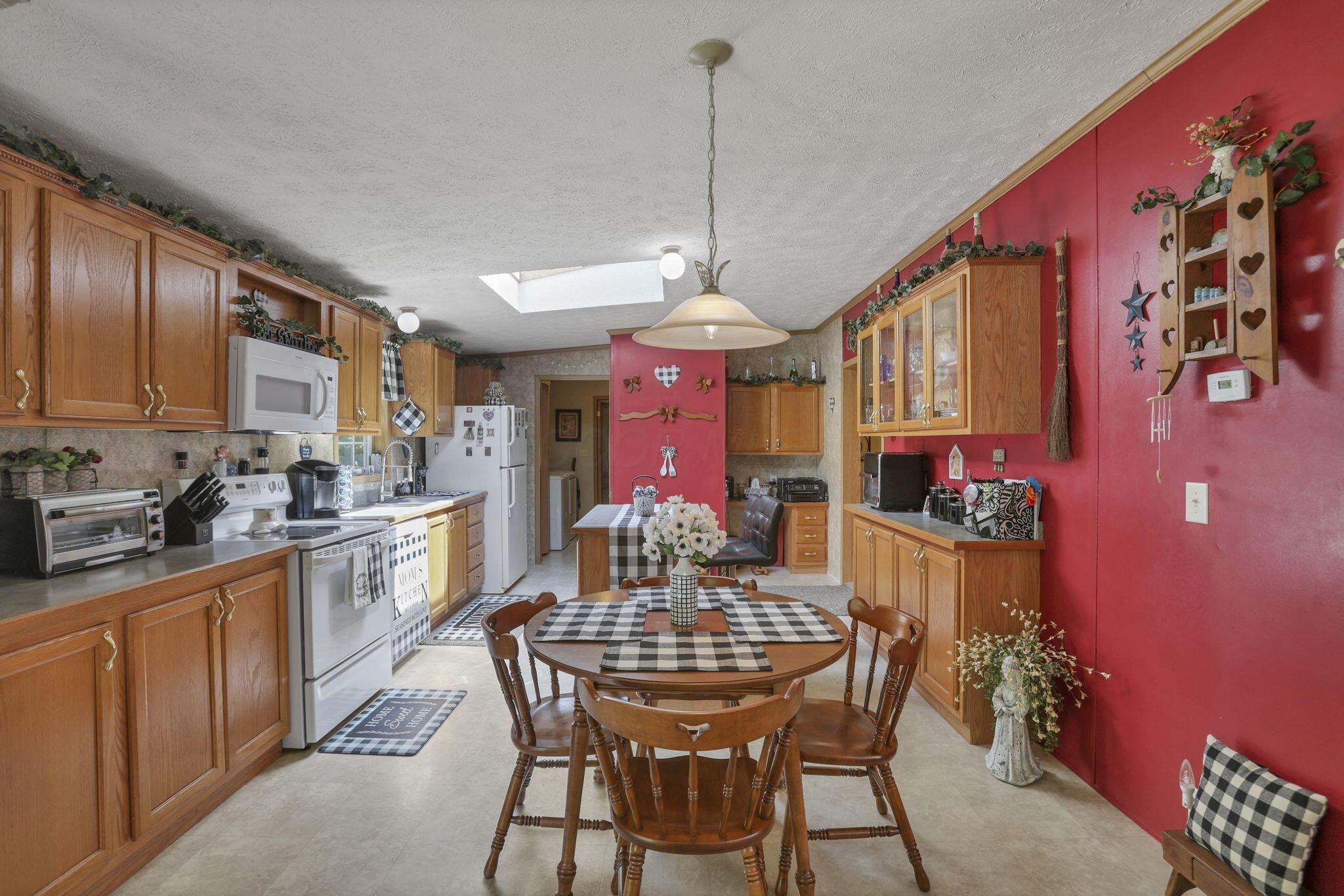 19600 Hampshire Road Utica, OH 43080 - Photo 28 of 70 37-web-or-mls-7W3A7220