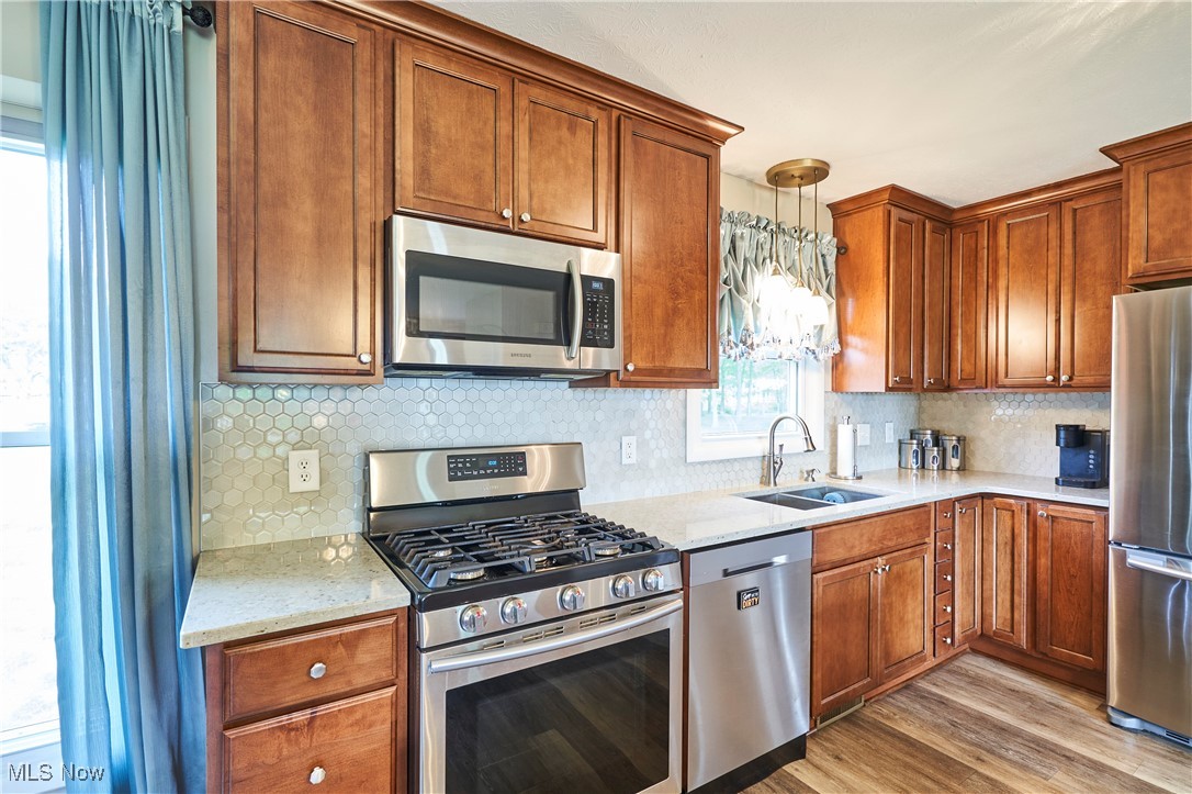 6214 Renninger Road Akron, OH 44319 - Photo 7 of 27 Kitchen completely remodeled.