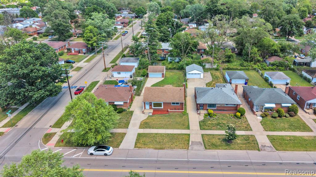 20300 Burt Road Detroit, MI 48219 - Photo 12 of 32