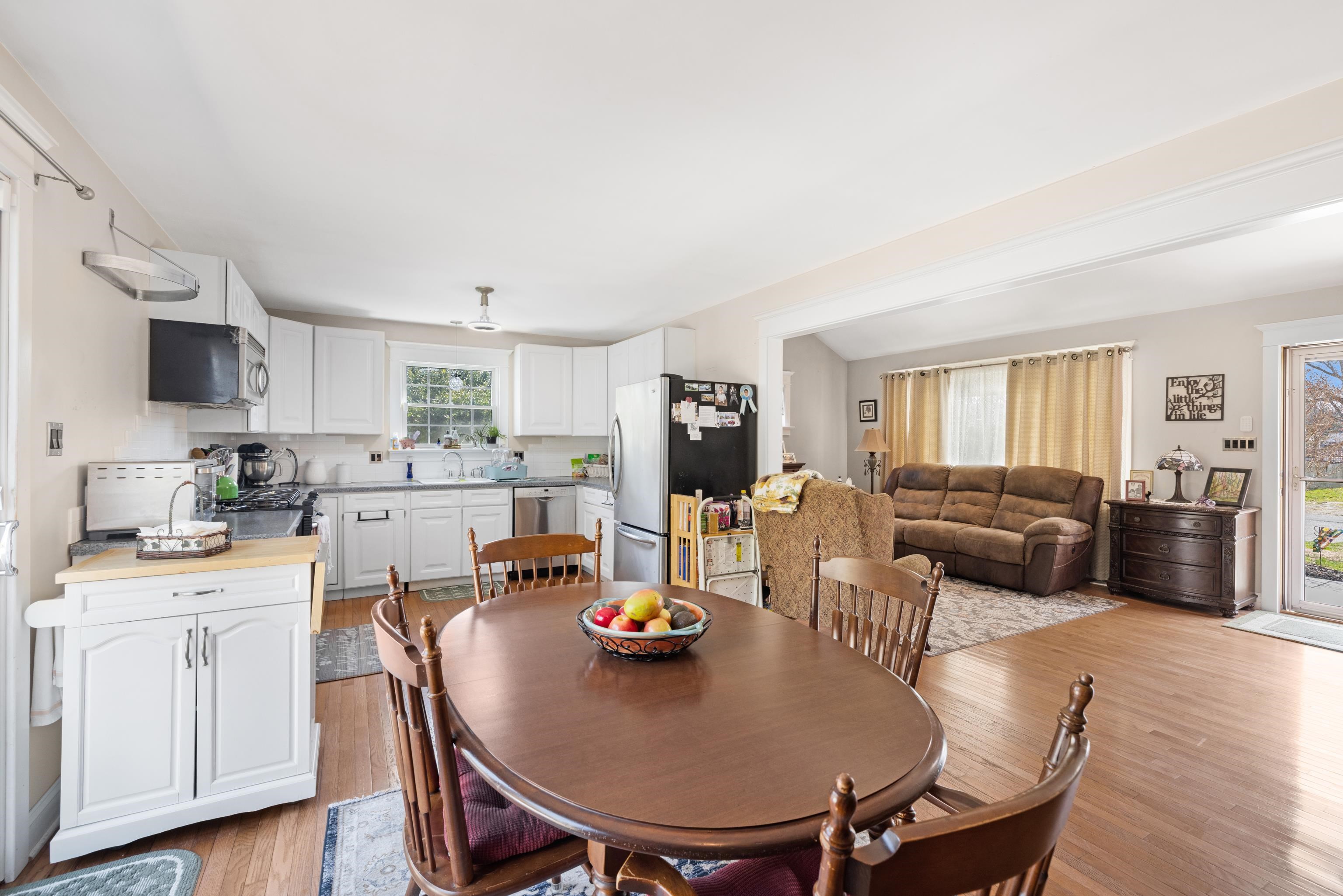 913 Main Street Erma, NJ 08204 - Photo 10 of 33