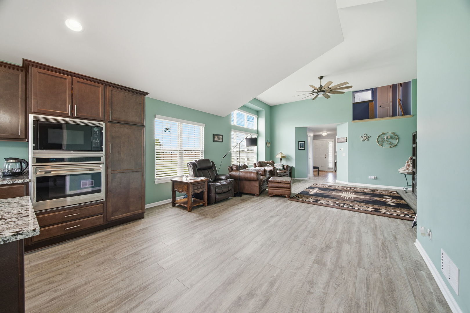 25653 South Riley Erin Road Manhattan, IL 60442 - Photo 9 of 26