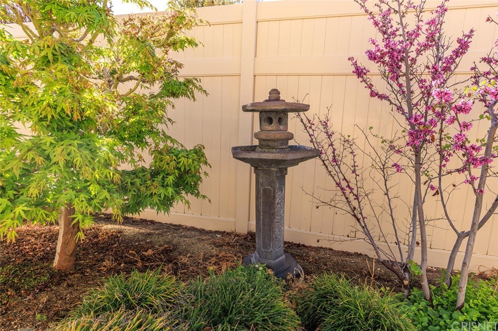 27003 Rio Prado Drive Valencia, CA 91354 - Photo 3 of 27 a view of a tree with large tree