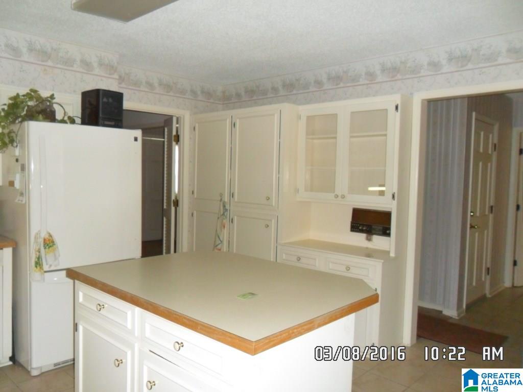 411 Collum Street Jemison, AL 35085 - Photo 7 of 41