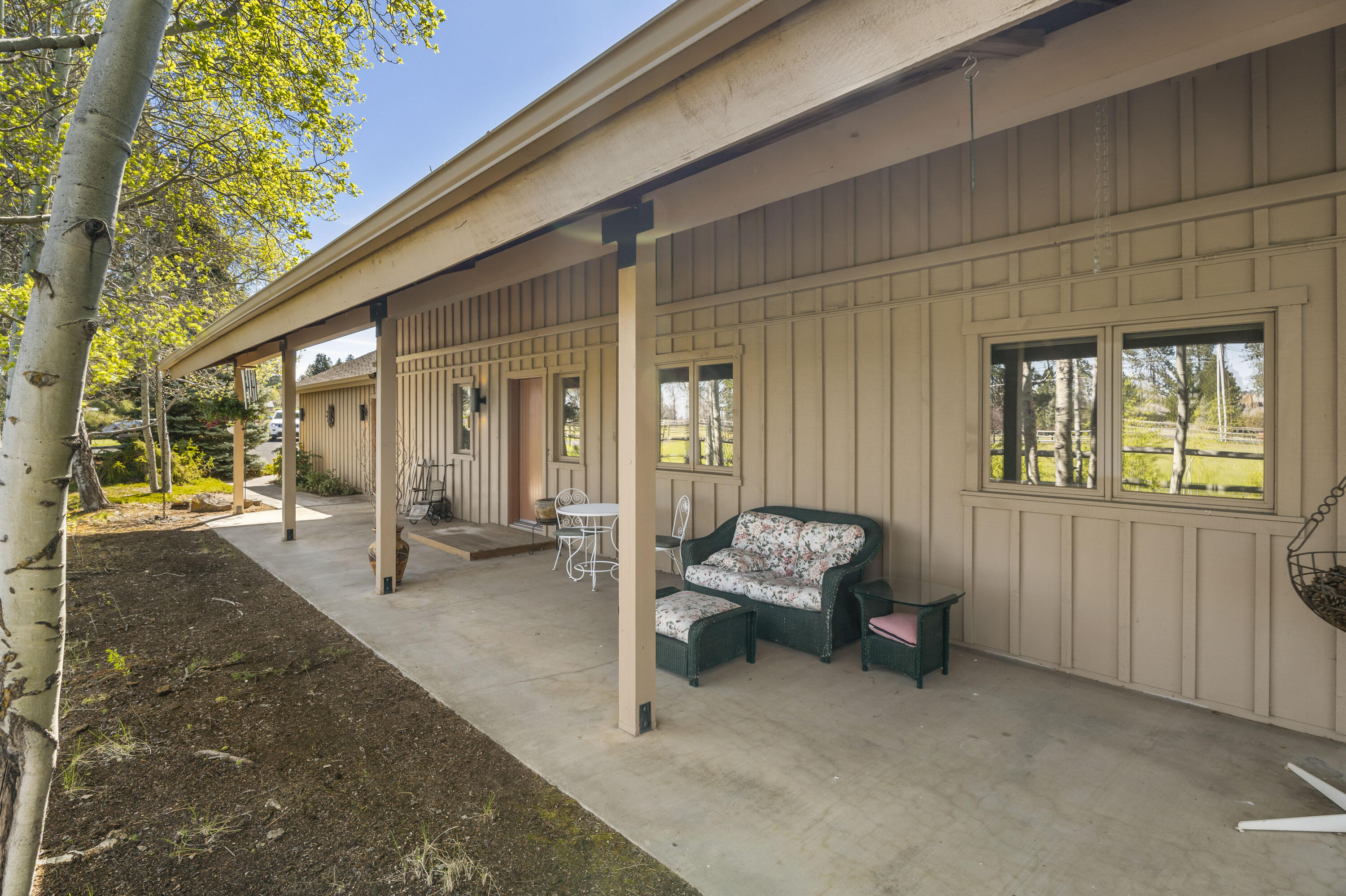 20875 Sholes Road Bend, OR 97702 - Photo 70 of 88 72-Exterior