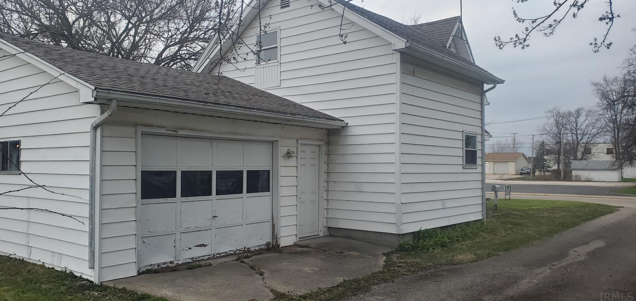 1225 Elm Street Decatur, IN 46733 - Photo 5 of 16