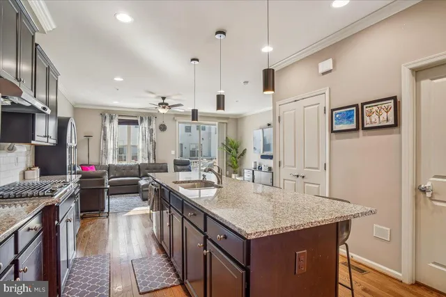 $600,000 | 13966 Estuary Drive, Clarksburg, MD 20871