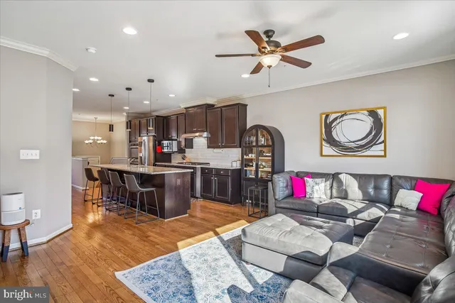 $600,000 | 13966 Estuary Drive, Clarksburg, MD 20871