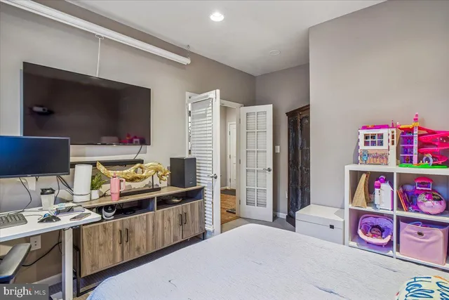 $600,000 | 13966 Estuary Drive, Clarksburg, MD 20871