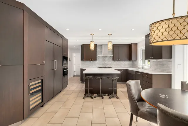 $1,199,900 | 1222 Champion Forest Court, Wheaton, IL 60187