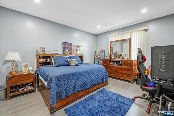 $985,000 | 69 Columbia Avenue, Unit B, Cliffside Park, NJ 07010