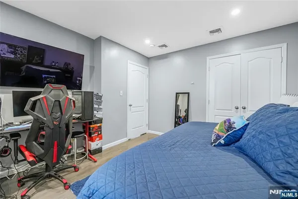 $985,000 | 69 Columbia Avenue, Unit B, Cliffside Park, NJ 07010