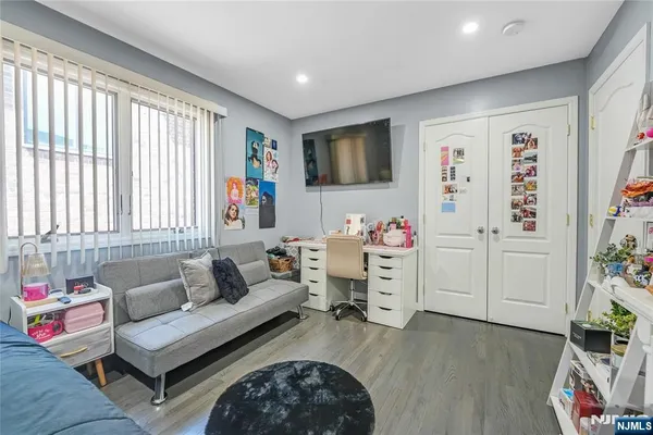 $985,000 | 69 Columbia Avenue, Unit B, Cliffside Park, NJ 07010