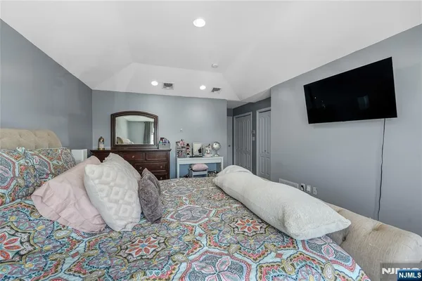 $985,000 | 69 Columbia Avenue, Unit B, Cliffside Park, NJ 07010