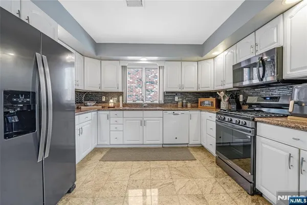 $985,000 | 69 Columbia Avenue, Unit B, Cliffside Park, NJ 07010