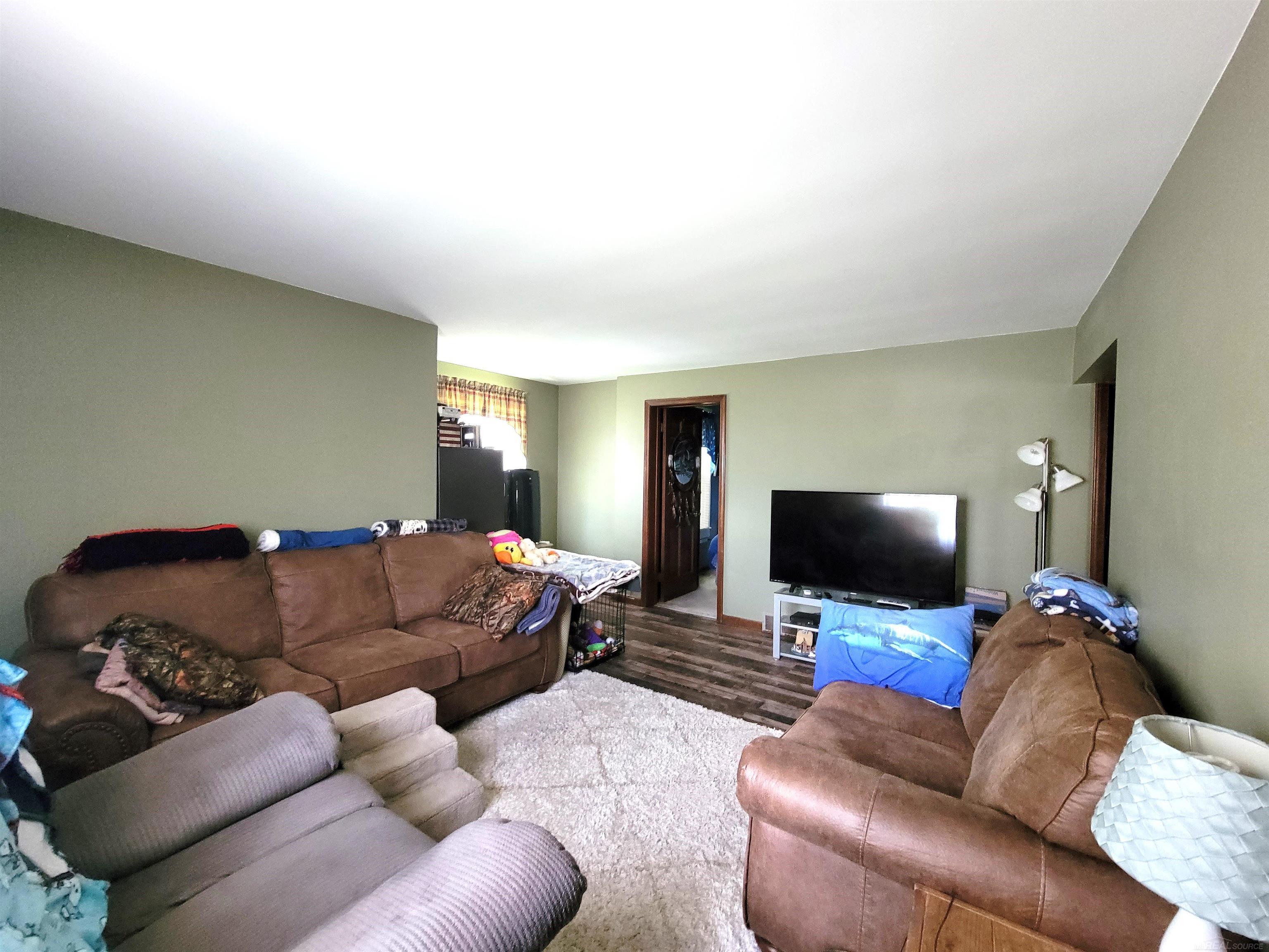 2984 Deckerville Road Deckerville, MI 48427 - Photo 7 of 21