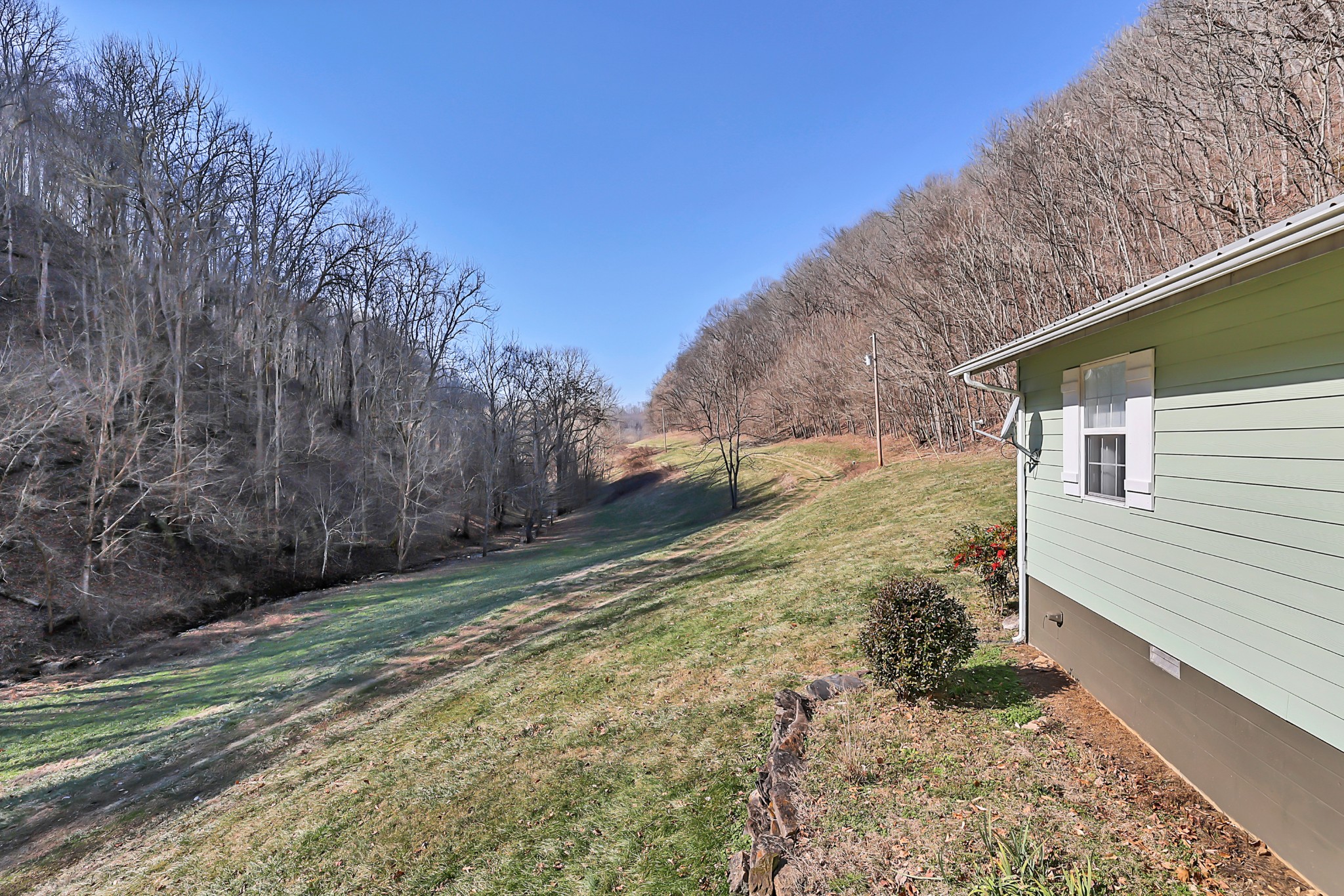 709 Hunting Creek Road Whitleyville, TN 38588 - Photo 26 of 65 Gallery Image 26