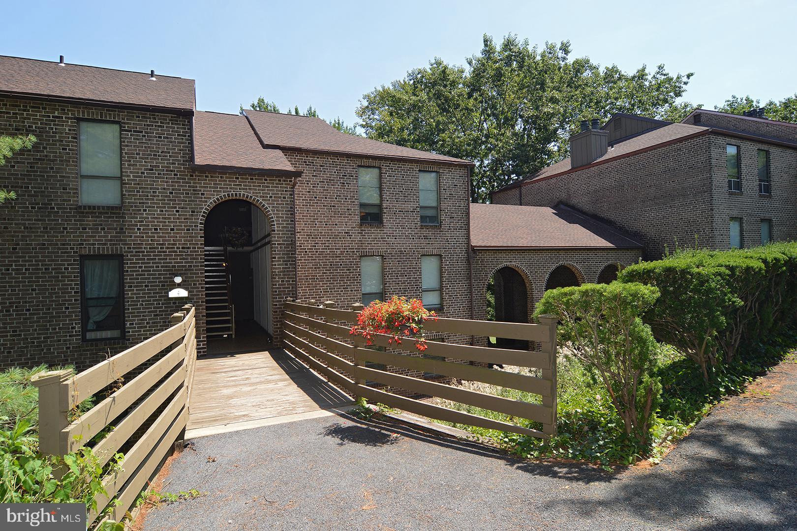 4 Fairway Road Reading, PA 19607 - Photo 1 of 20 Gallery Image 1