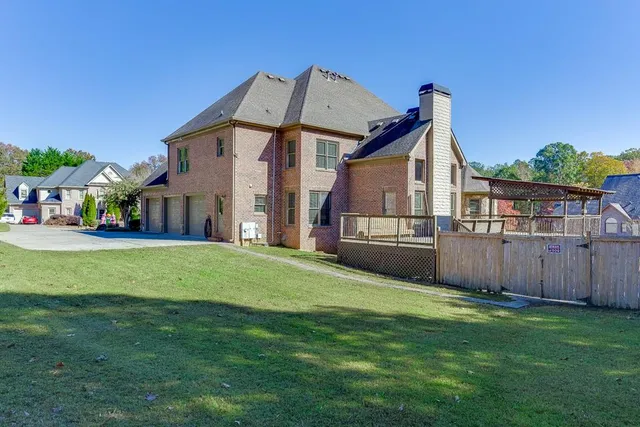 $5,300 | 940 Chateau Forest Road, Hoschton, GA 30548