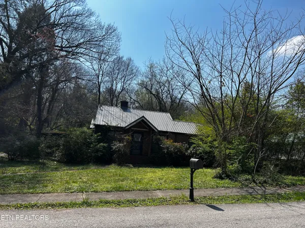 $99,900 | 514 Francis Street, Athens, TN 37303