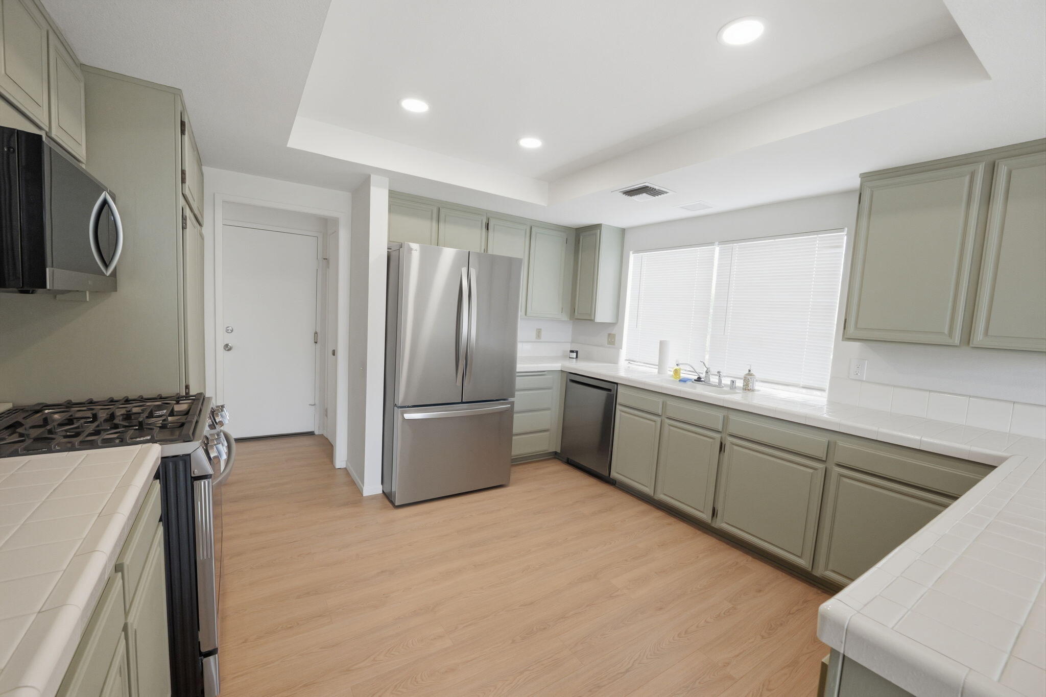 72460 Rodeo Way Rancho Mirage, CA 92270 - Photo 12 of 31 11-web-or-mls-P1189269 Jordan Hernandez