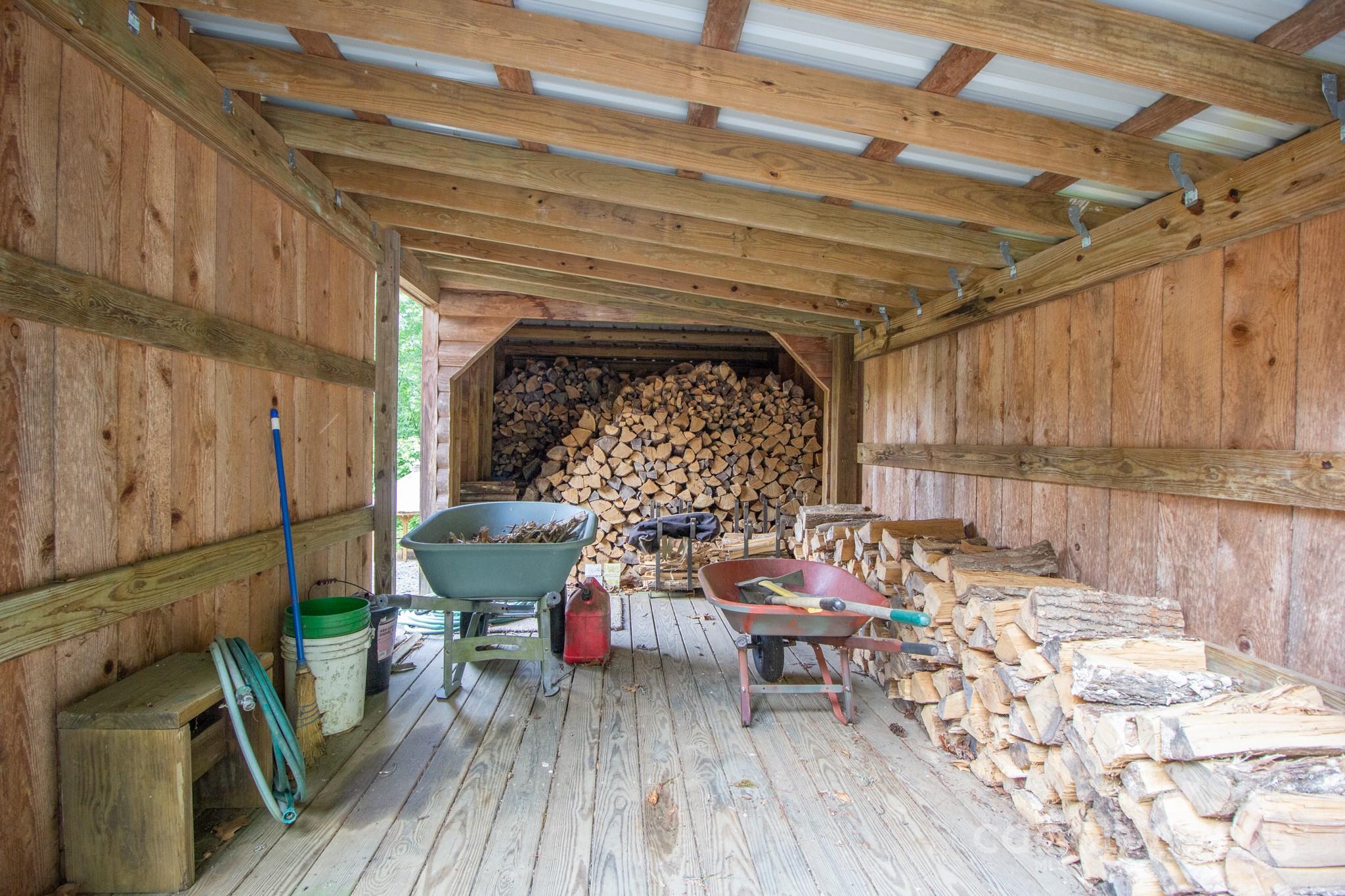 2811 Poplar Creek Road Green Mountain, NC 28740 - Photo 33 of 35 a view of a chairs and table on the deck