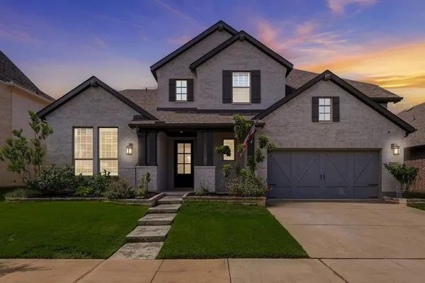 $950,000 | 1209 10th Street, Argyle, TX 76226