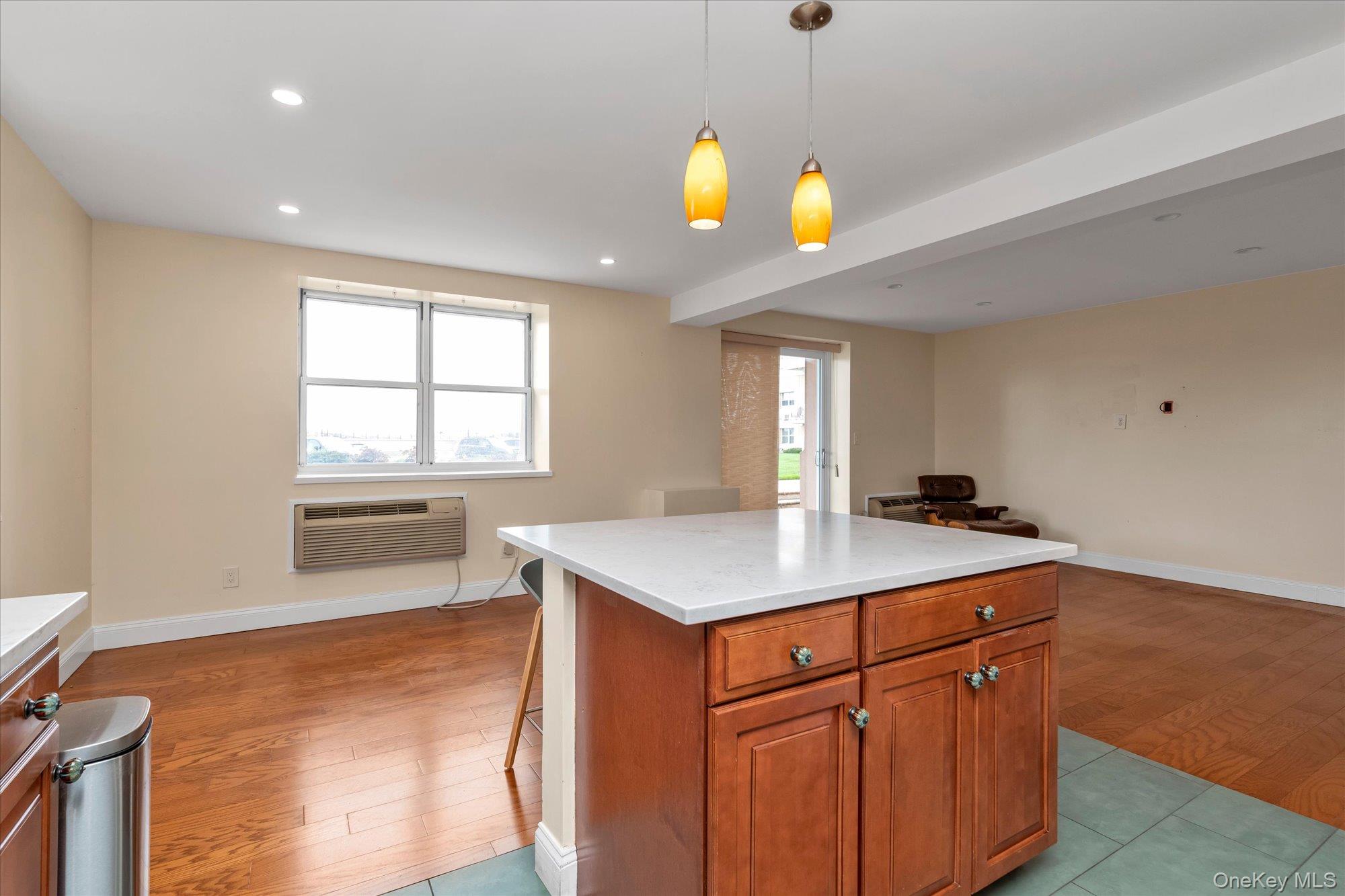 2 Richmond Road, Unit 1I Long Beach, NY 11561 - Photo 8 of 31