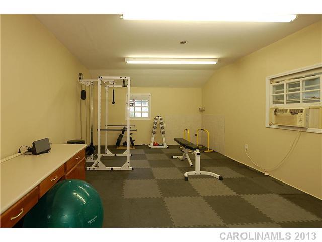 6911 Windyrush Road Charlotte, NC 28226 - Photo 16 of 16 Gallery Image 16