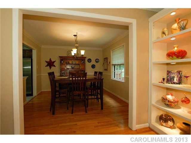 6911 Windyrush Road Charlotte, NC 28226 - Photo 9 of 16 Gallery Image 9